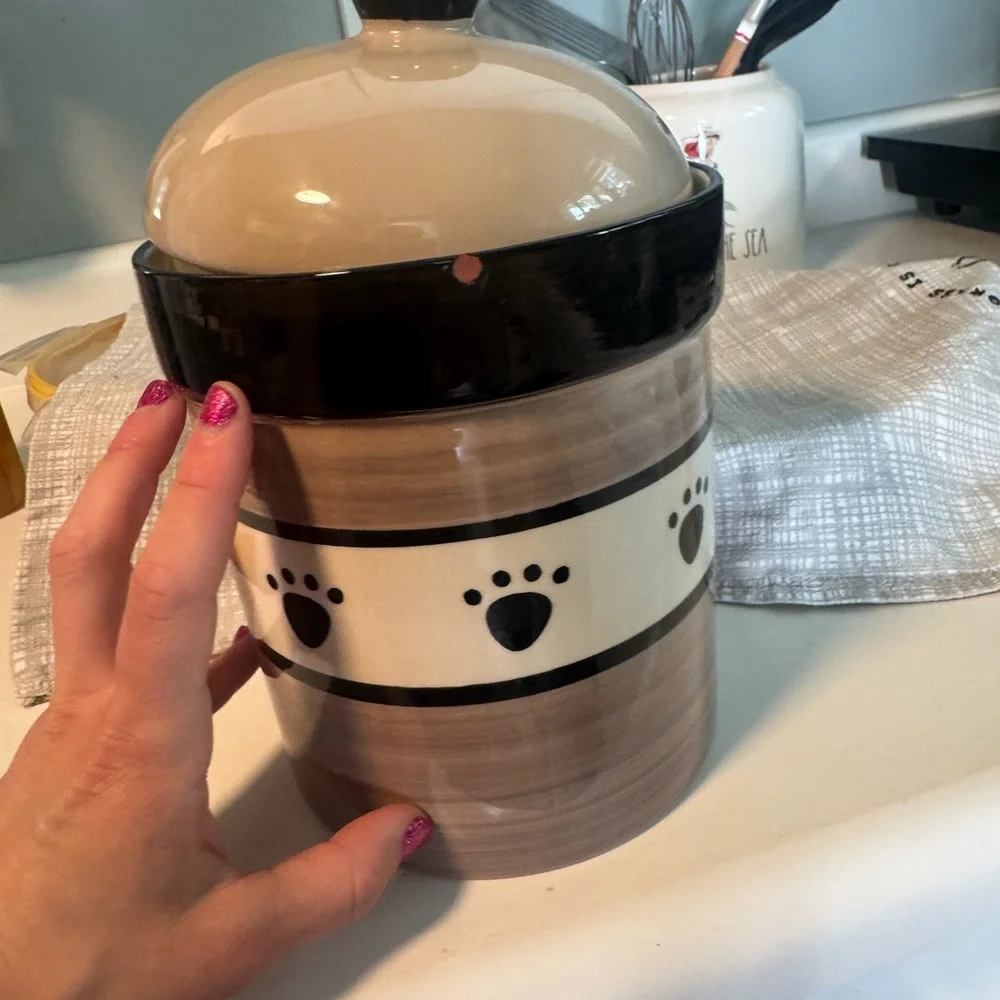 PetRageous Designs Treat Jar 9”